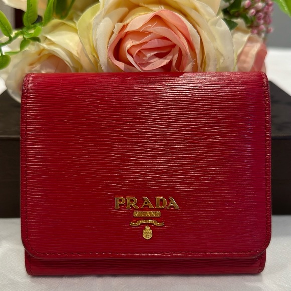 Prada Handbags - Authentic Prada wallet